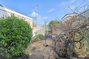 Photo 9- click for photo gallery